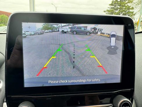 Used 2021 Ford EcoSport SE FWD image 4