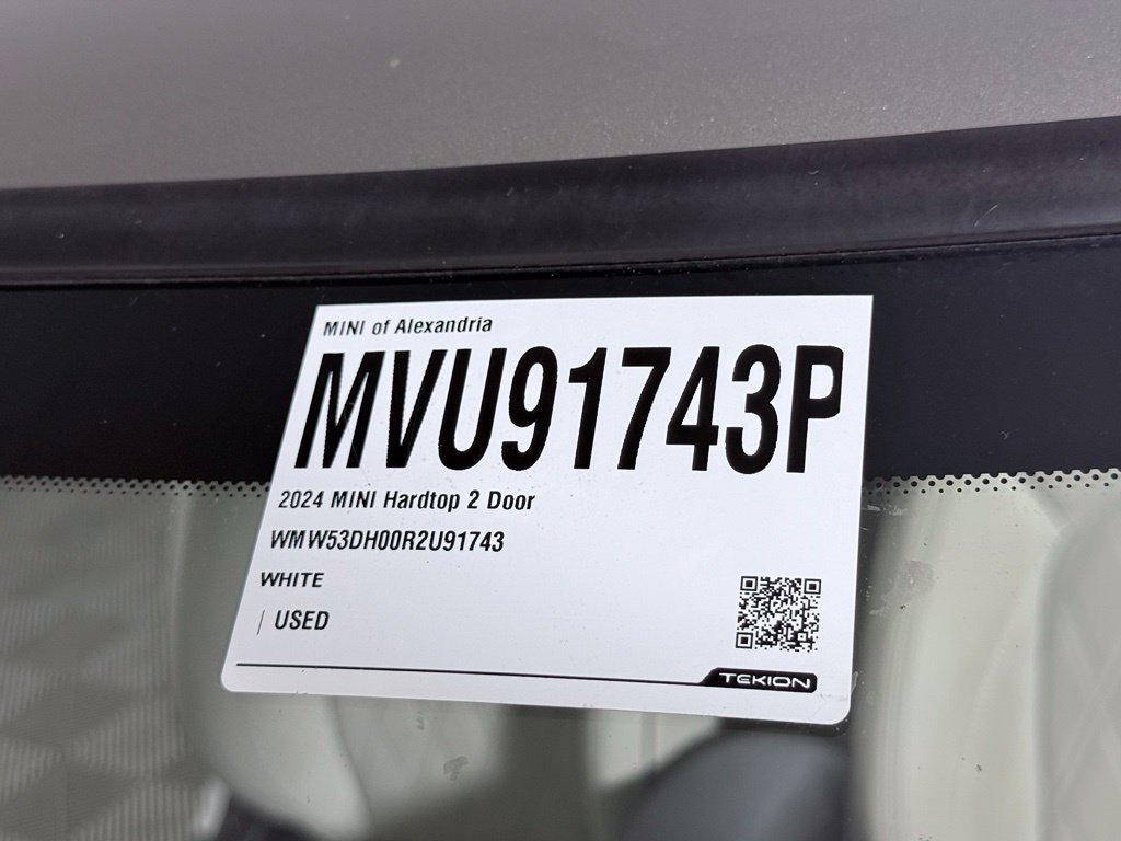 Certified 2024 MINI Cooper S w/ Signature Upholstery Package FWD image 30