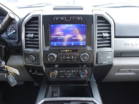 Used 2022 Ford F250 XLT w/ Black Appearance Package image 36