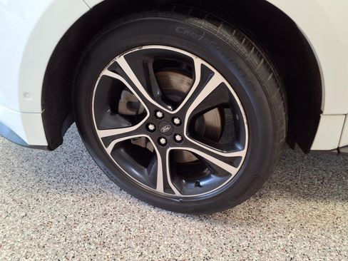 Used 2021 Ford Edge ST w/ Equipment Group 401A image 7