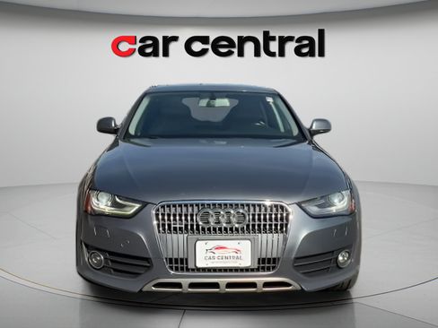 Used 2016 Audi A4 Premium w/ Audi MMI Navigation Plus AWD/4WD image 8