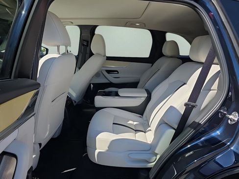 Certified 2024 MAZDA CX-90 3.3 Turbo S w/ Premium Plus image 21