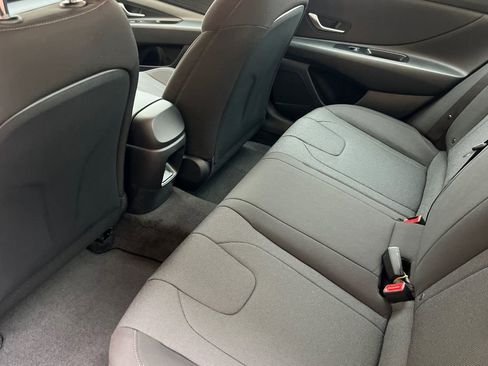 New 2026 Hyundai Elantra SE image 10