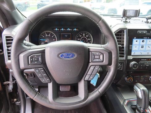 Used 2016 Ford F150 XLT w/ Equipment Group 302A Luxury image 33
