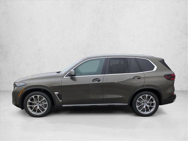 Certified 2026 BMW X5 xDrive50e AWD/4WD image 5