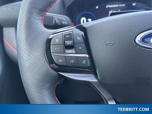 Certified 2026 Ford Explorer ST-Line w/ ST-Line Street Pack image 31