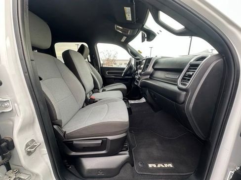 Used 2024 RAM 3500 Big Horn image 31