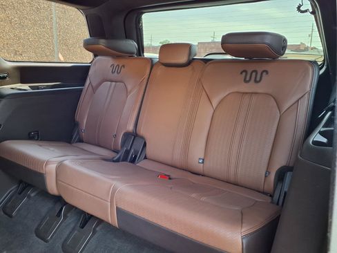 Used 2023 Ford Expedition King Ranch AWD/4WD image 15