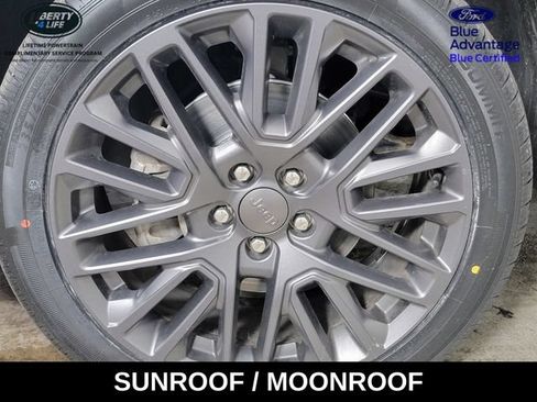Used 2022 Jeep Compass High Altitude AWD/4WD image 12