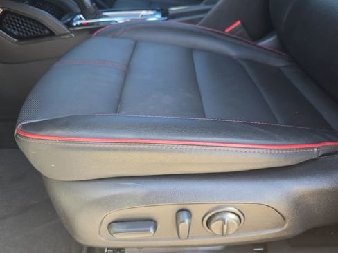 Used 2024 Chevrolet TrailBlazer RS w/ Convenience Package image 29