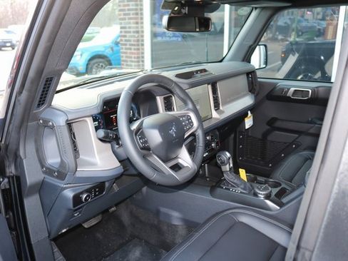 New 2025 Ford Bronco Outer Banks image 17