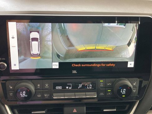 Certified 2024 Toyota Grand Highlander AWD image 14