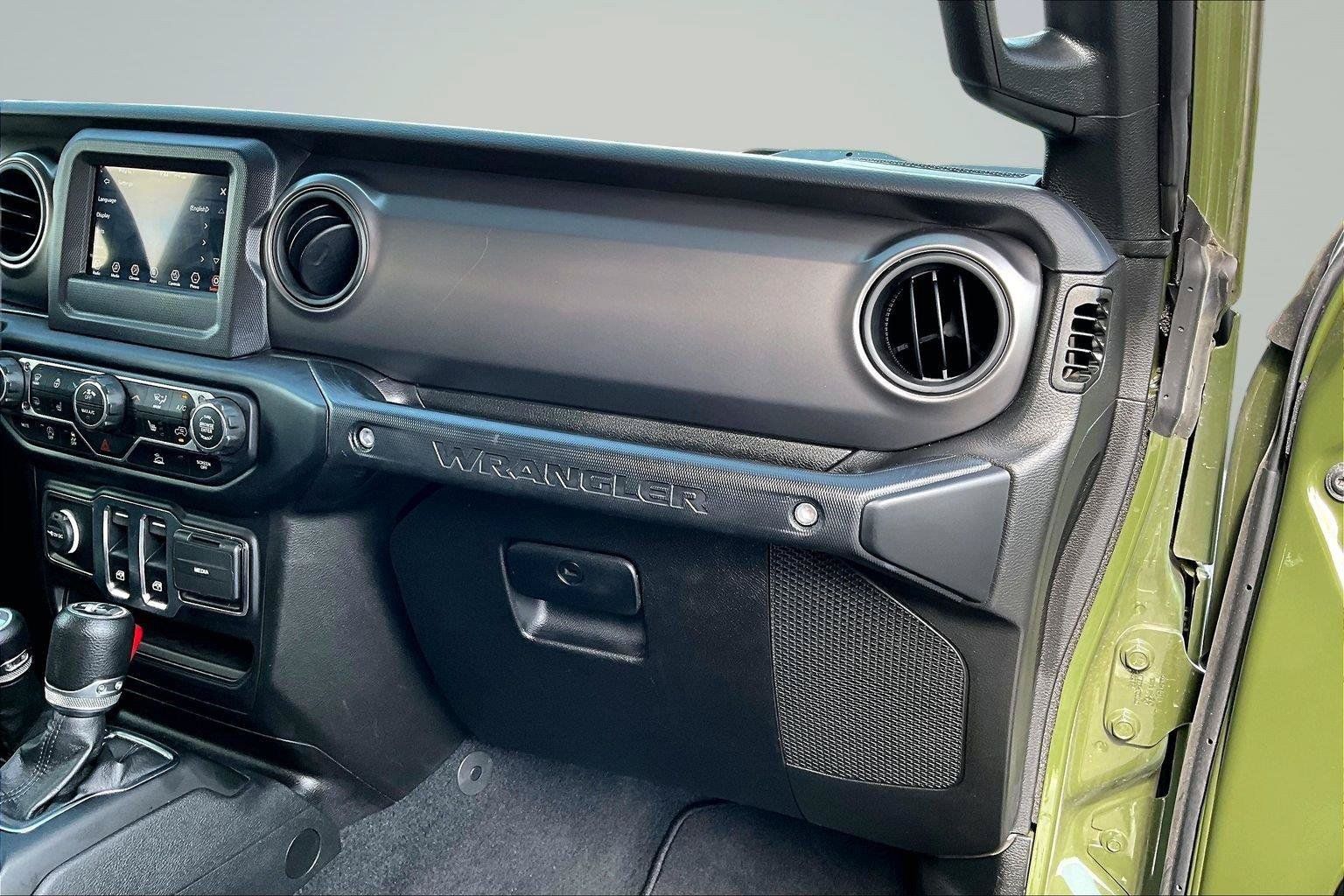 Used 2023 Jeep Wrangler Sport AWD/4WD image 18