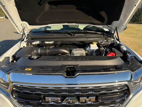 Used 2024 RAM 1500 Limited image 30