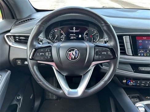 Used 2024 Buick Enclave Premium image 21