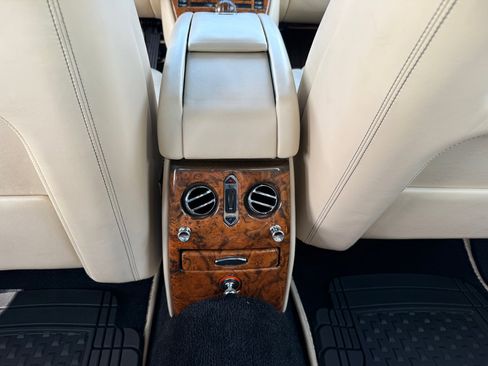 Used 2004 Bentley Arnage T image 20
