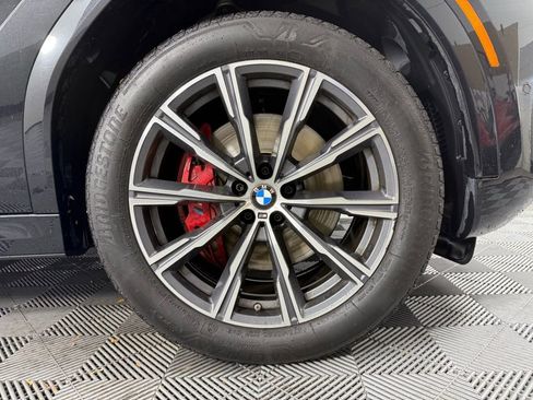 Certified 2024 BMW X6 xDrive40i w/ Premium Package image 11