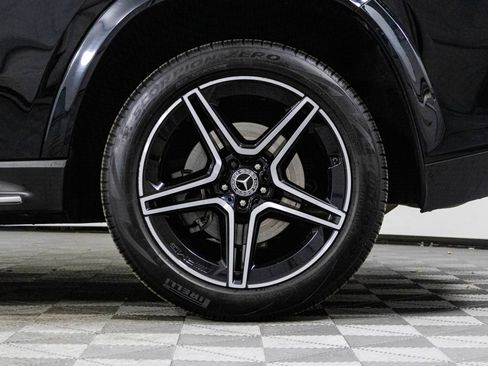 Used 2022 Mercedes-Benz GLS 450 4MATIC image 44