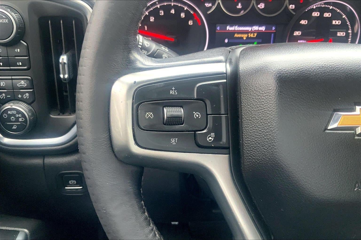 Used 2022 Chevrolet Silverado 1500 LTZ AWD/4WD image 19