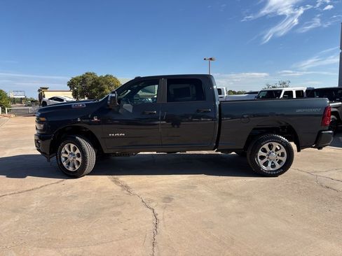 New 2026 RAM 2500 Big Horn AWD/4WD image 8