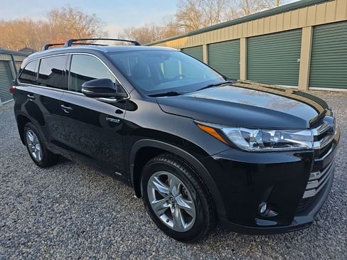 Certified 2019 Toyota Highlander Limited image 9