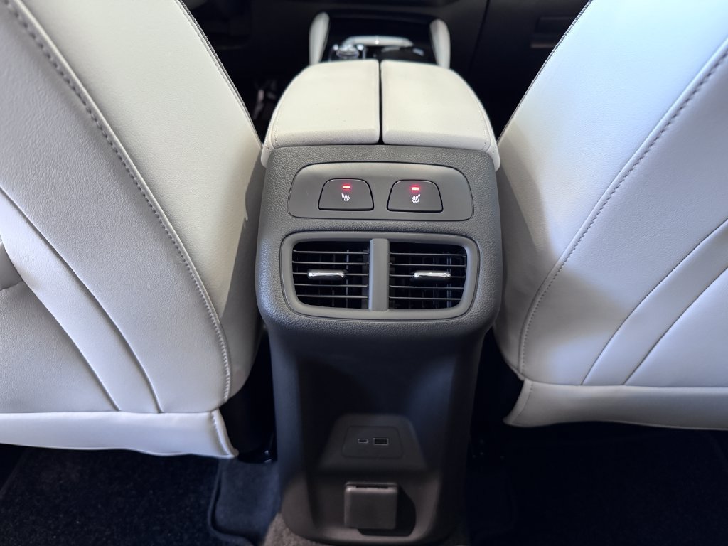 Certified 2026 Buick Envision Avenir AWD/4WD image 29