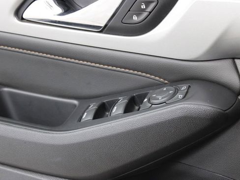 Used 2021 Chevrolet Traverse LT w/ LPO, Cargo Package image 36