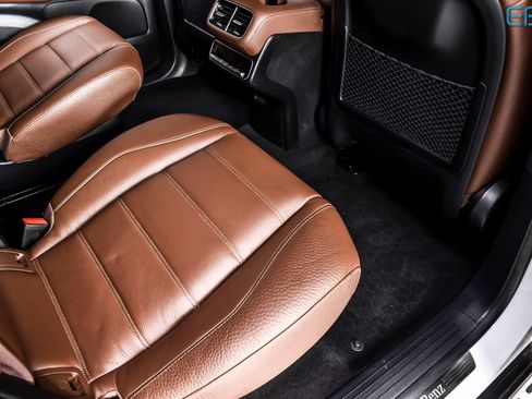 Used 2024 Mercedes-Benz GLS 580 4MATIC image 22