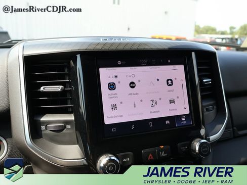 Used 2025 RAM 1500 Big Horn AWD/4WD image 32