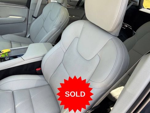 Certified 2024 Volvo XC90 T8 Ultimate AWD/4WD image 28