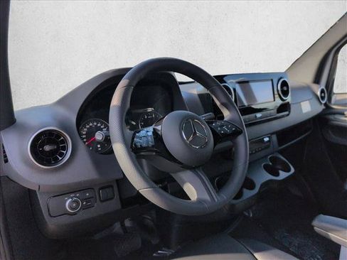 New 2026 Mercedes-Benz Sprinter 2500 image 3
