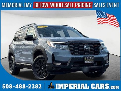 Used 2022 Honda Passport TrailSport image 1