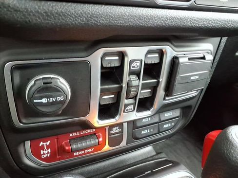 Certified 2025 Jeep Wrangler Unlimited Sport S 4xe image 16