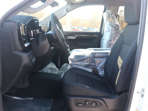 New 2026 Chevrolet Silverado 1500 LT image 13