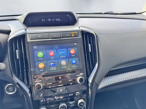 Used 2022 Subaru Ascent Onyx Edition image 16