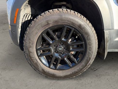 Certified 2023 Land Rover Defender 110 S AWD/4WD image 9