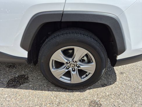 Used 2024 Toyota RAV4 XLE image 24