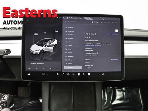 Used 2023 Tesla Model 3 Standard Range image 12