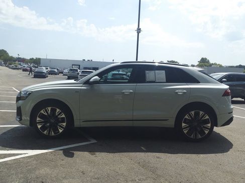 Used 2025 Audi Q8 Prestige AWD/4WD image 4