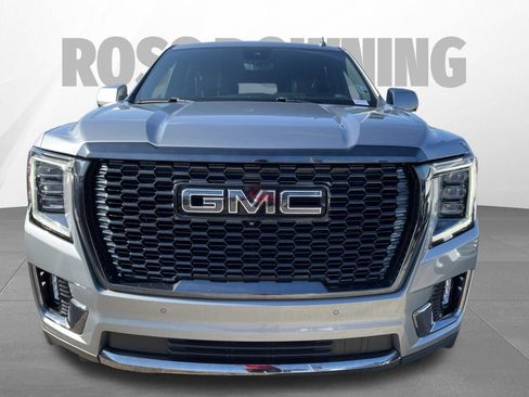Used 2024 GMC Yukon Denali Ultimate AWD/4WD image 2