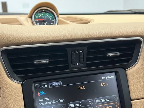 Used 2012 Porsche 911 Carrera S image 16