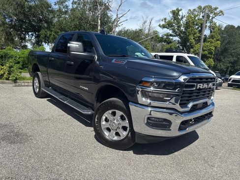 Used 2026 RAM 2500 Big Horn AWD/4WD image 8