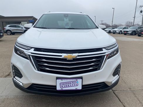Used 2022 Chevrolet Equinox Premier image 4
