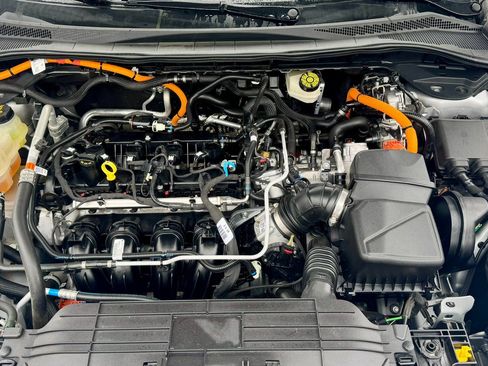 Certified 2020 Ford Escape Titanium w/ Titanium Premium Package 2.0 image 20