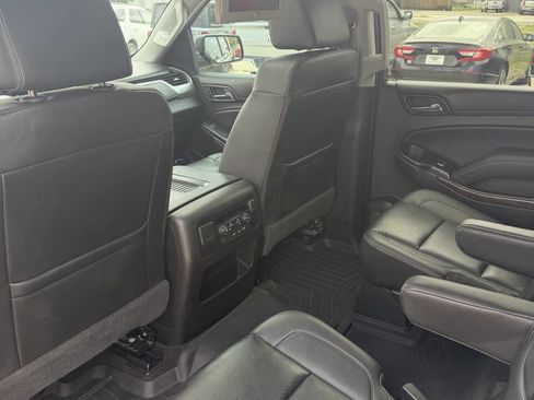 Used 2017 Chevrolet Tahoe LT w/ LT Signature Package AWD/4WD image 13