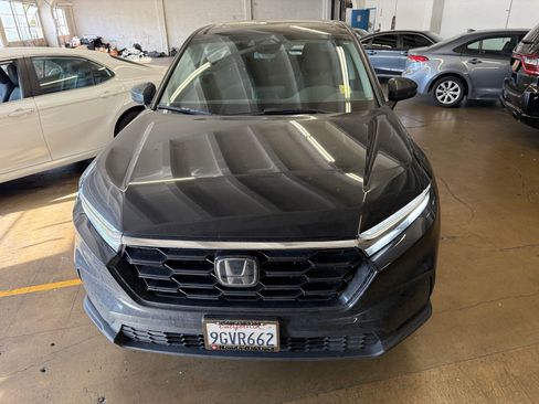 Used 2023 Honda CR-V EX image 5
