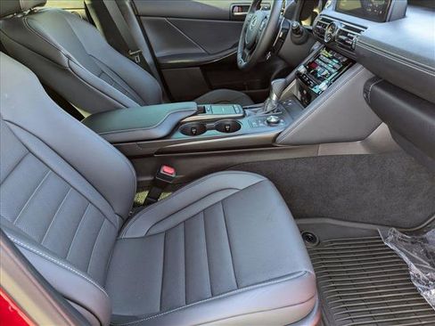 Certified 2025 Lexus IS 500 w/ Accessory Package 2 image 19