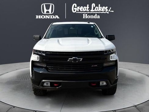 Used 2021 Chevrolet Silverado 1500 LT Trail Boss w/ Convenience Package II image 6