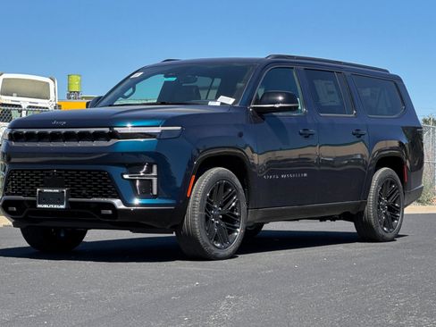 New 2026 Jeep Grand Wagoneer L Limited AWD/4WD image 7