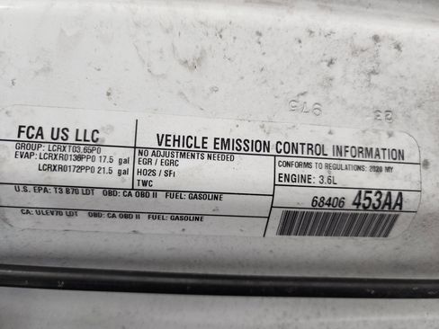 Used 2020 Jeep Wrangler Unlimited Rubicon w/ LED Lighting Group AWD/4WD image 21